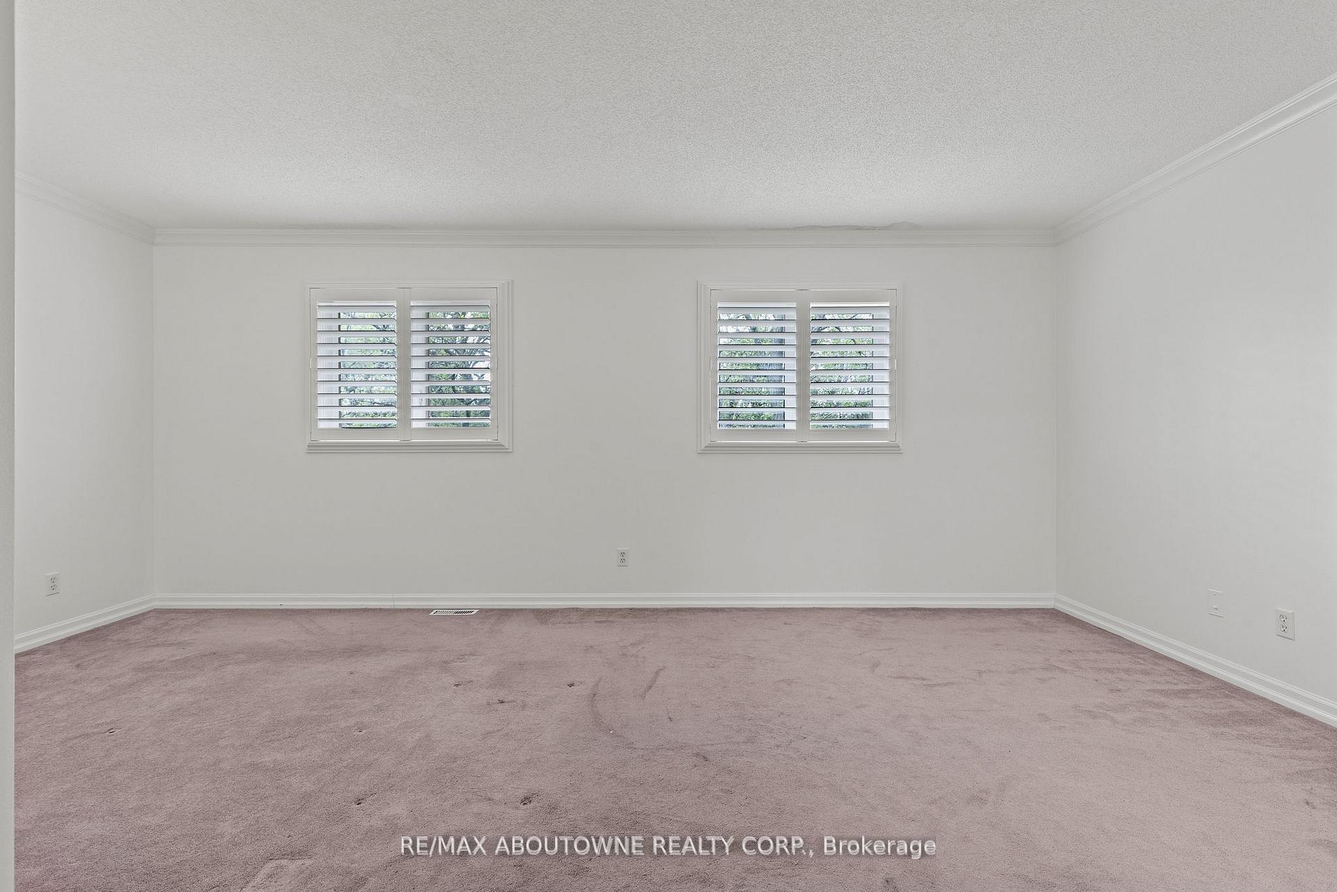 Photo 19 of Unit 9, 2230 Walkers Line, Burlington, Headon — HOMEH