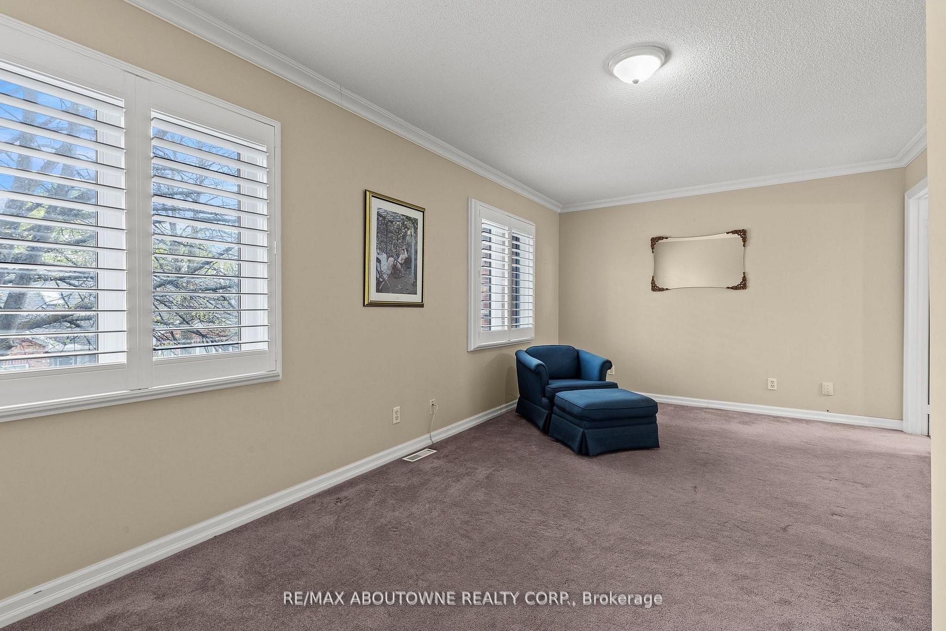 Photo 23 of Unit 9, 2230 Walkers Line, Burlington, Headon — HOMEH
