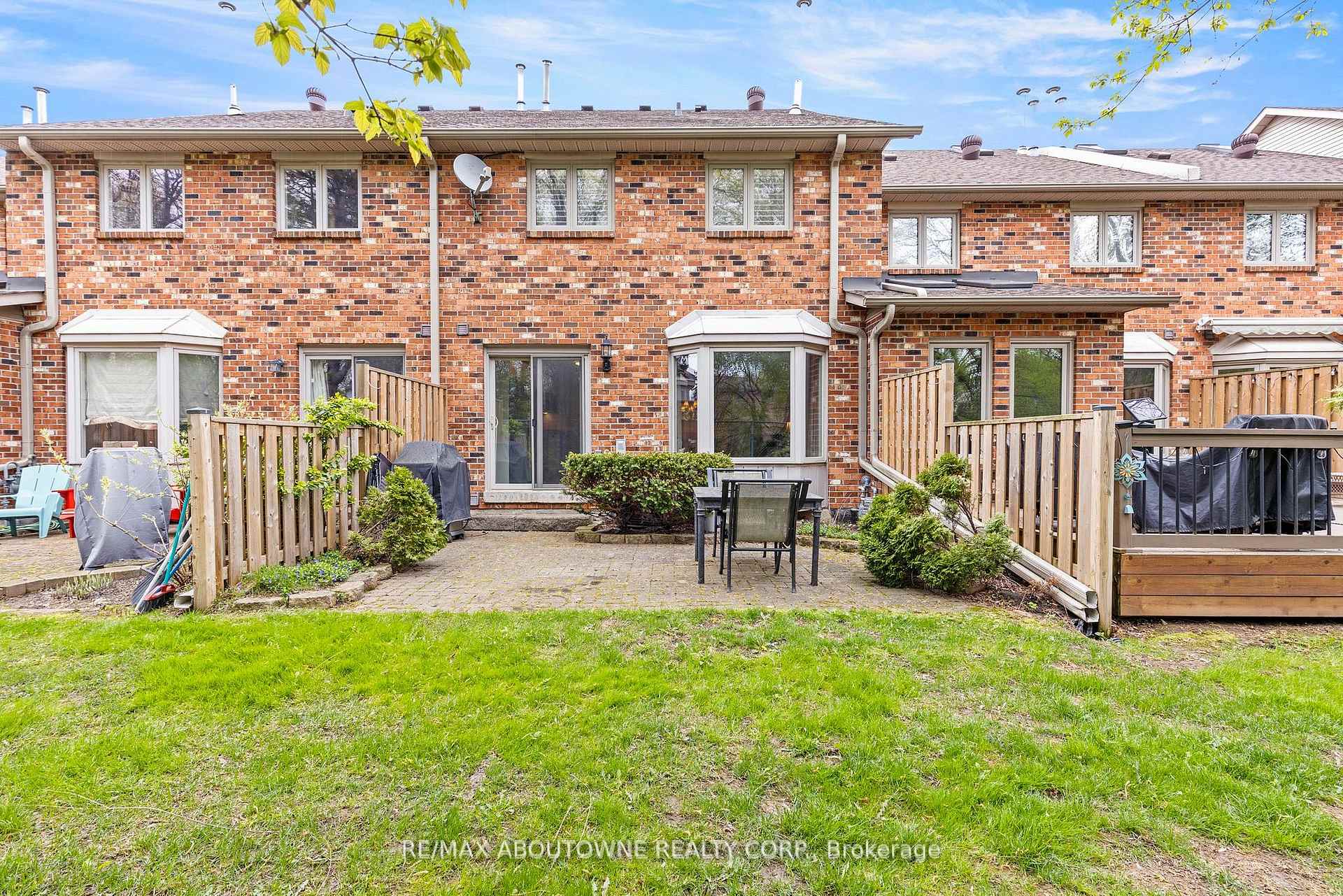 Photo 29 of Unit 9, 2230 Walkers Line, Burlington, Headon — HOMEH