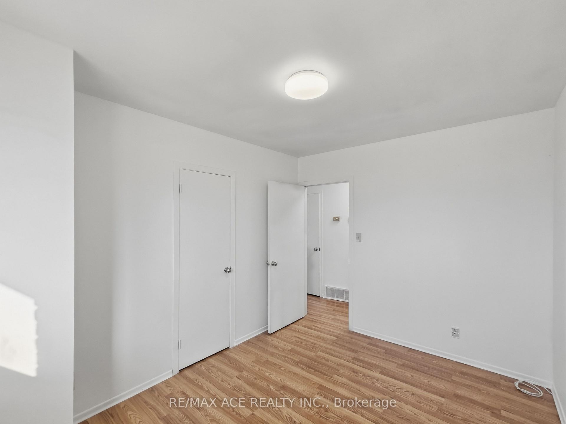 Photo 20 of 1385 Park Road S, Oshawa, Lakeview — HOMEH