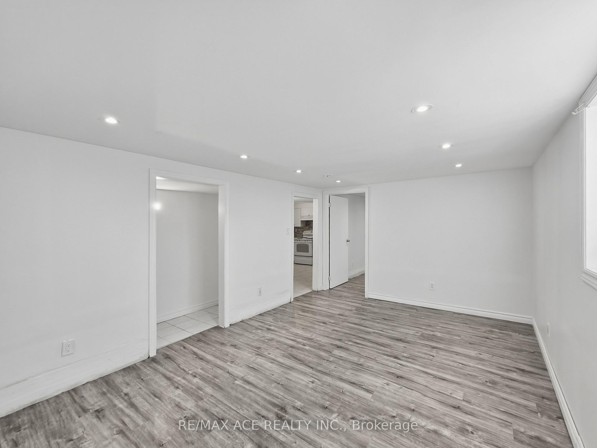 Photo 37 of 1385 Park Road S, Oshawa, Lakeview — HOMEH