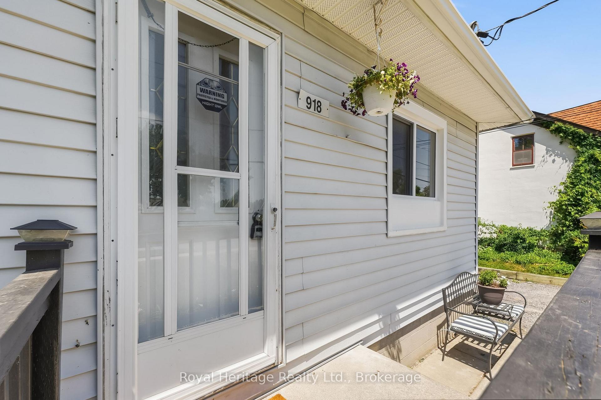 Photo 3 of 918 Smith Street, Brighton, Rural Brighton — HOMEH