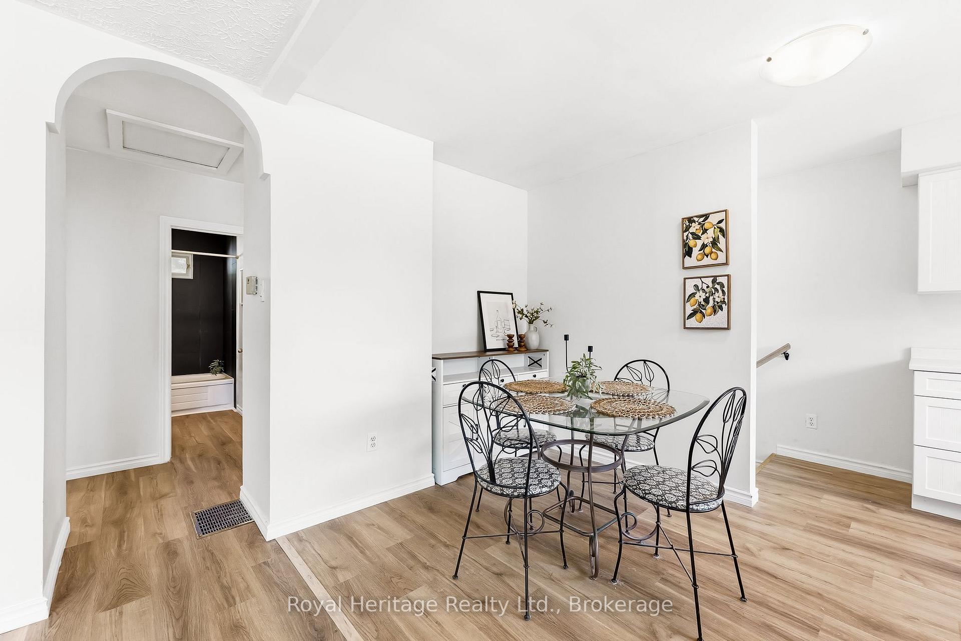Photo 15 of 918 Smith Street, Brighton, Rural Brighton — HOMEH