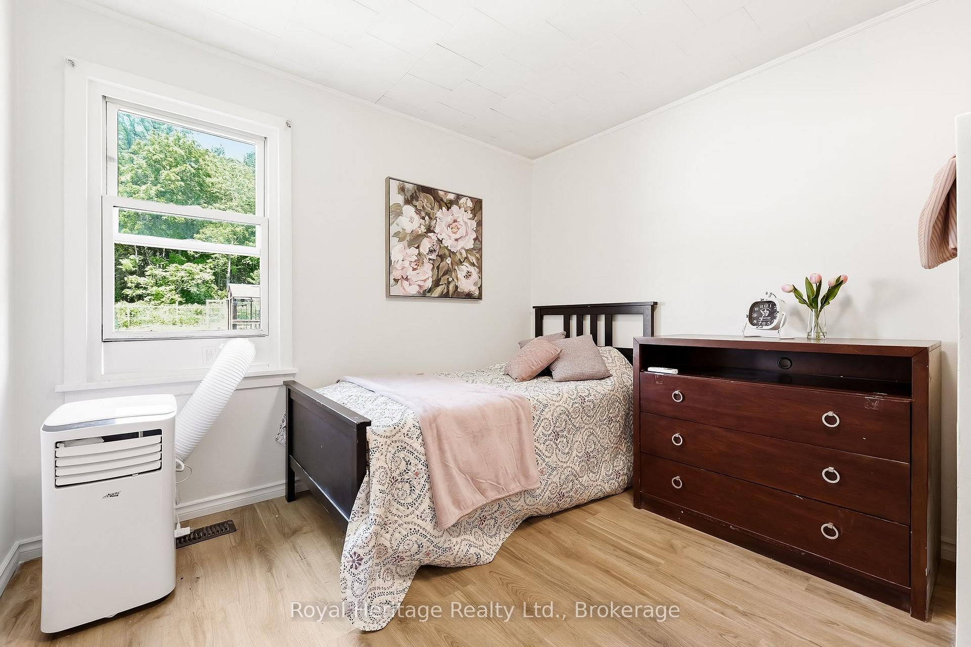 Photo 19 of 918 Smith Street, Brighton, Rural Brighton — HOMEH