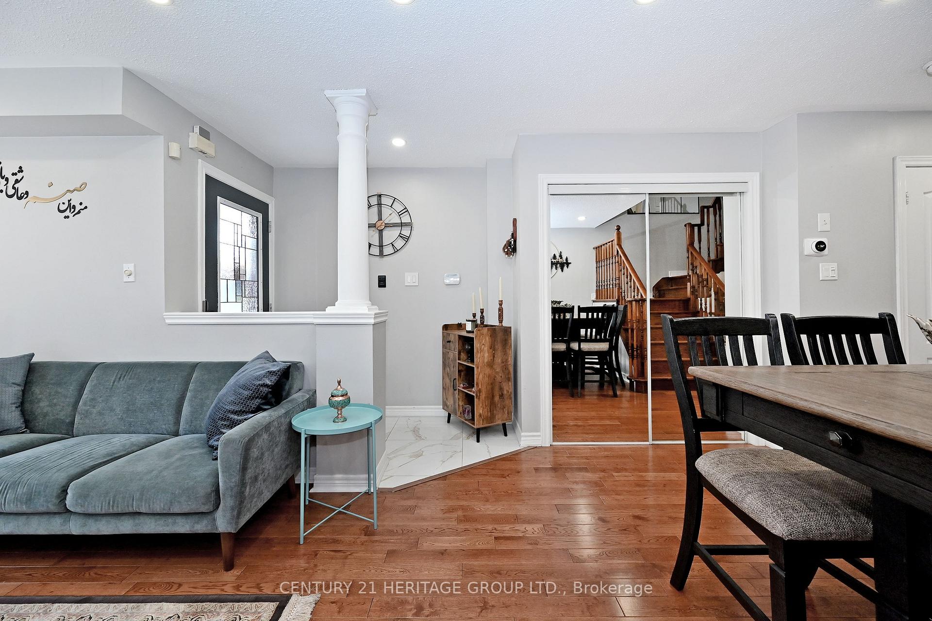 Photo 4 of 44 Equator Crescent, Vaughan, Vellore Village — HOMEH