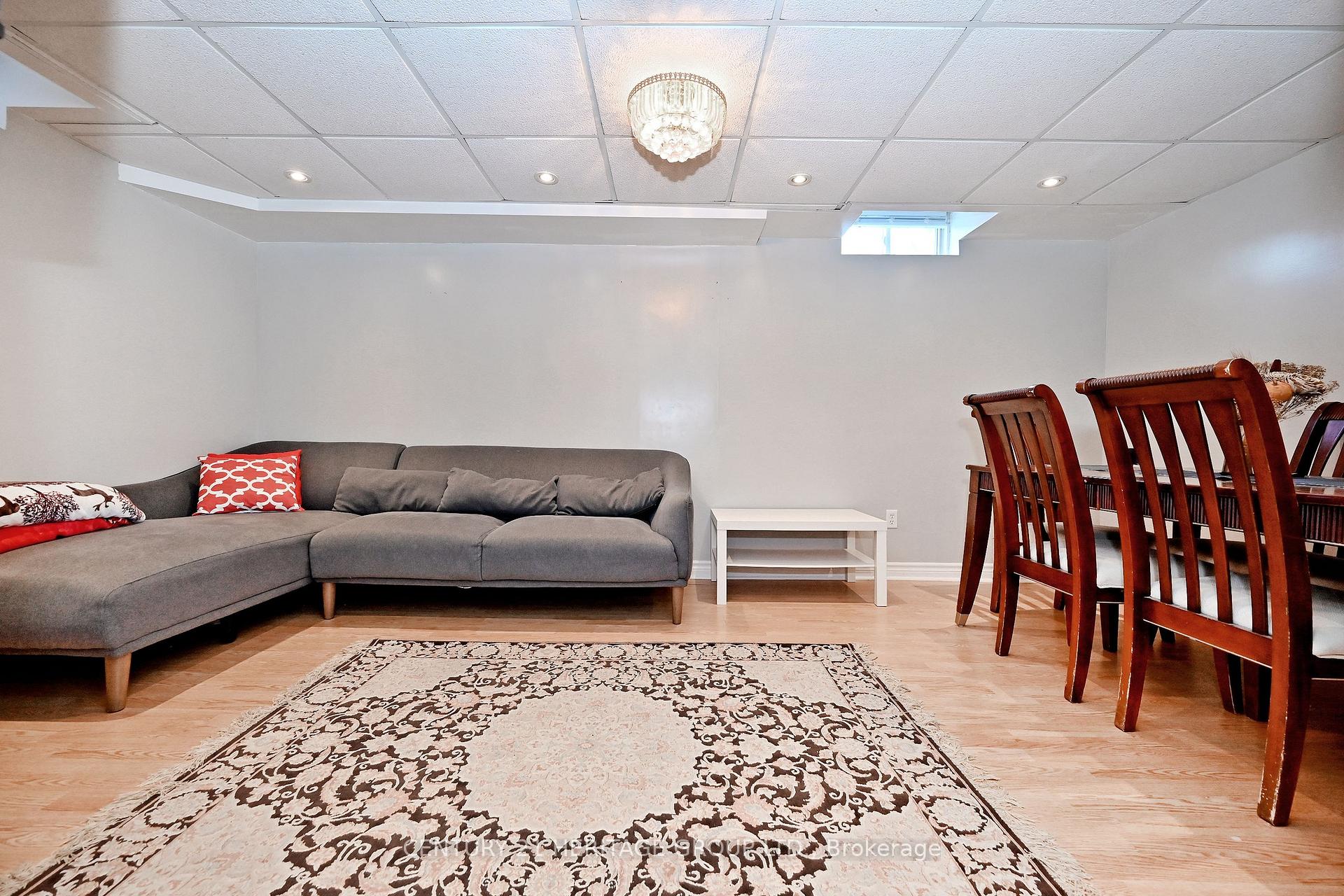 Photo 27 of 44 Equator Crescent, Vaughan, Vellore Village — HOMEH