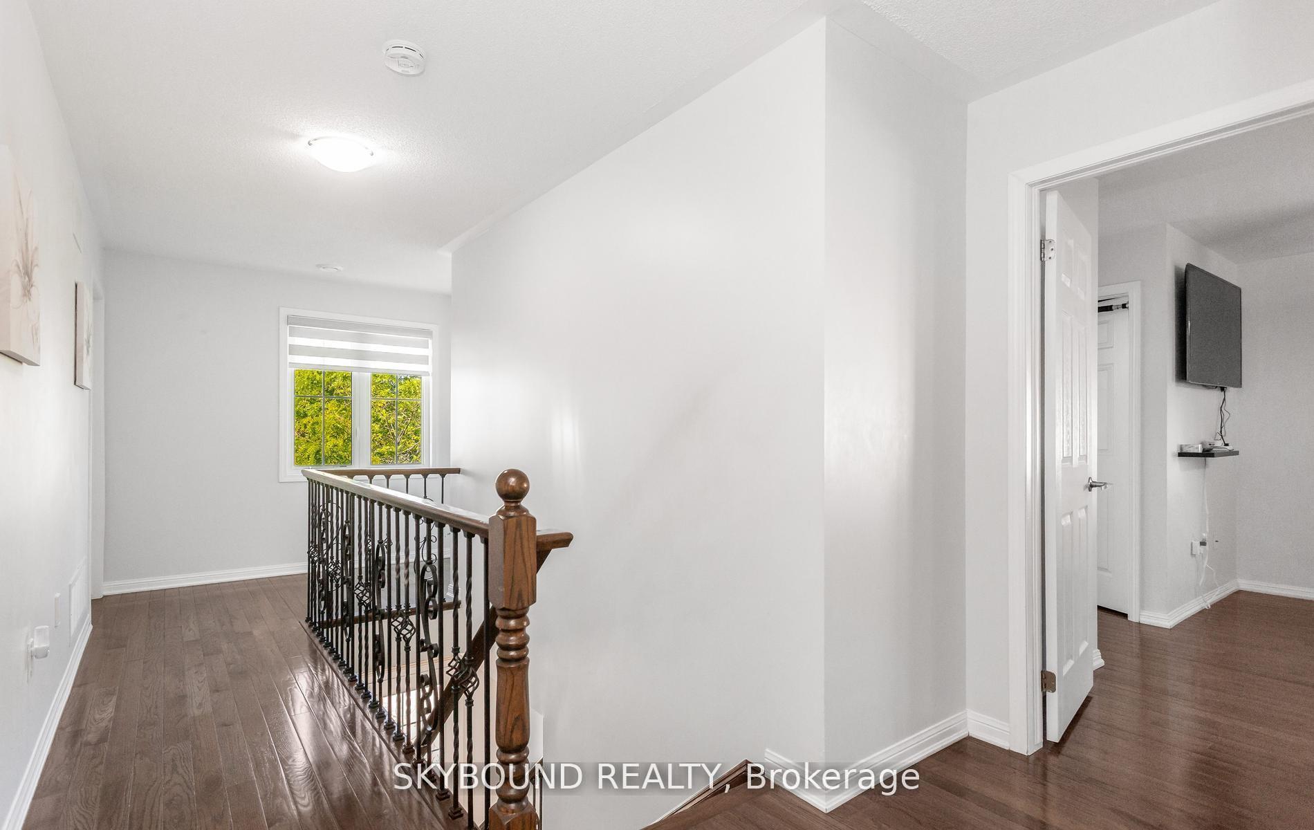 Photo 20 of 308 Mcdougall Cross, Milton, Harrison — HOMEH