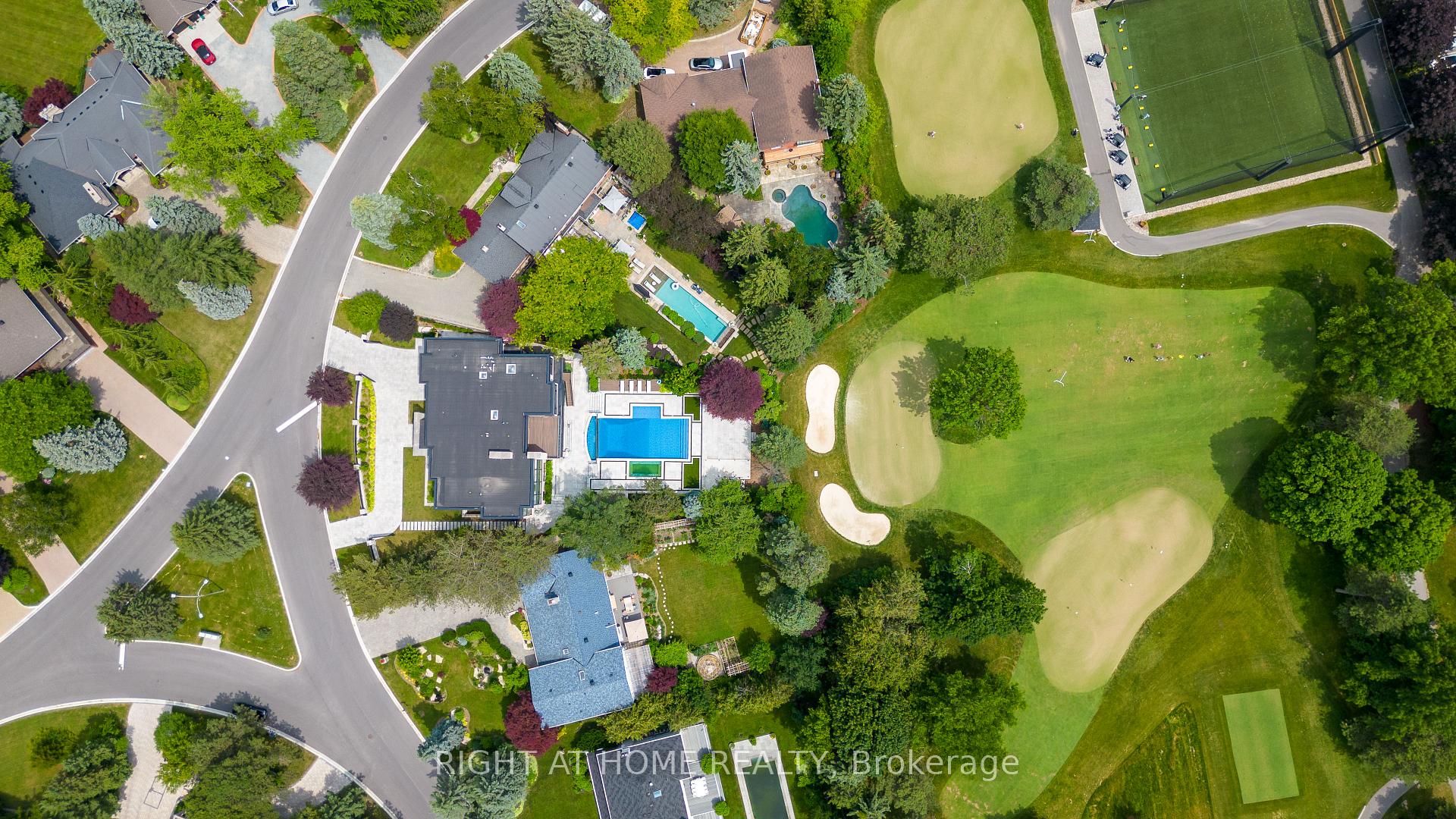 Photo 8 of 36 Fairway Heights Drive, Markham, Bayview Fairway-Bayview Country Club Estates — HOMEH