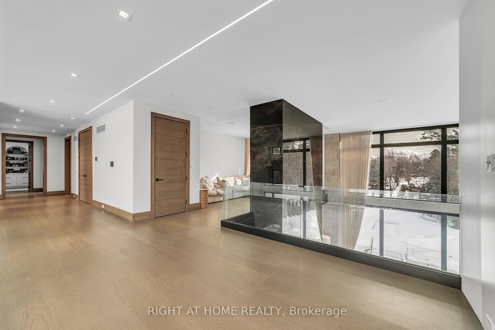Photo 26 of 36 Fairway Heights Drive, Markham, Bayview Fairway-Bayview Country Club Estates — HOMEH