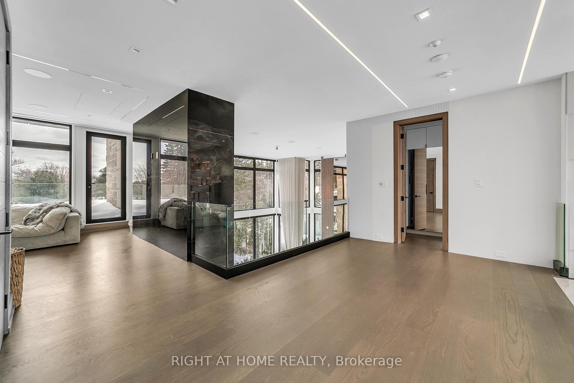 Photo 27 of 36 Fairway Heights Drive, Markham, Bayview Fairway-Bayview Country Club Estates — HOMEH
