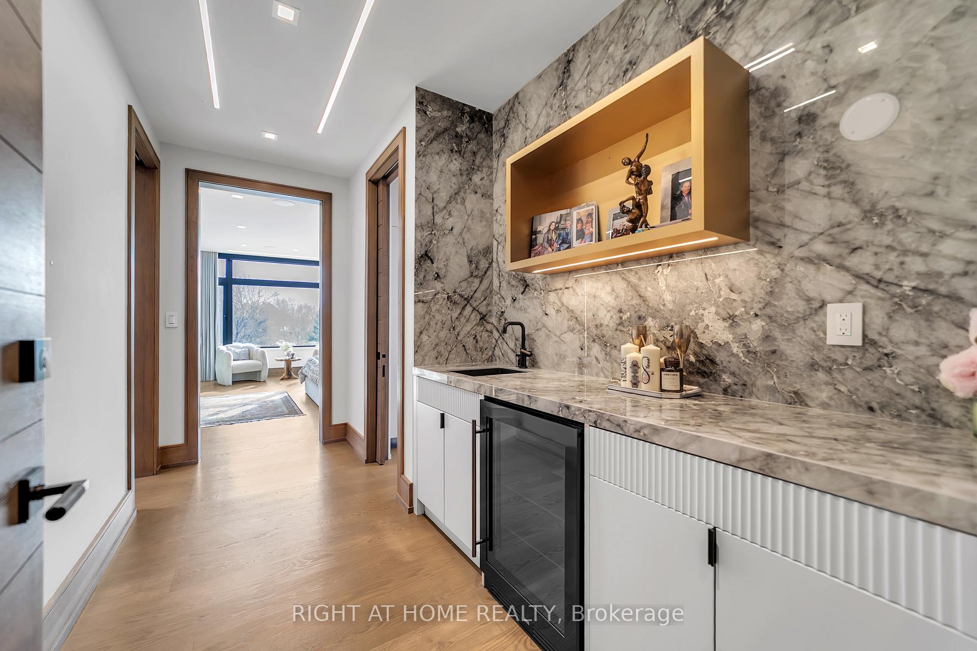 Photo 34 of 36 Fairway Heights Drive, Markham, Bayview Fairway-Bayview Country Club Estates — HOMEH