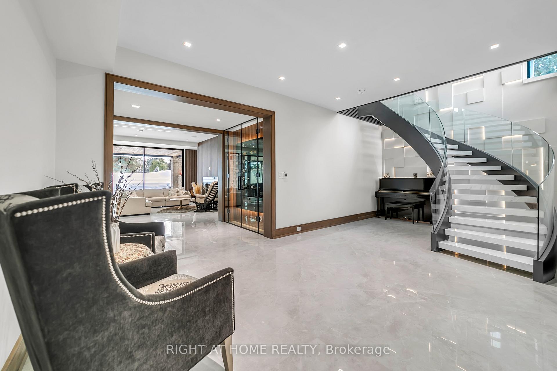 Photo 43 of 36 Fairway Heights Drive, Markham, Bayview Fairway-Bayview Country Club Estates — HOMEH