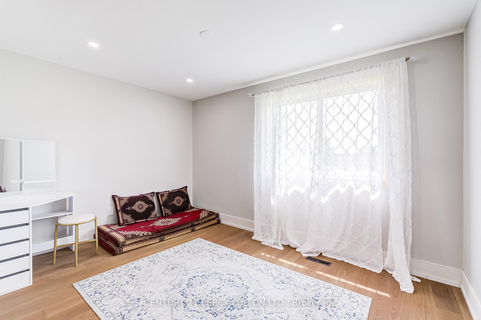 Photo 25 of 79 Huntsmill Boulevard, Scarborough, Steeles — HOMEH