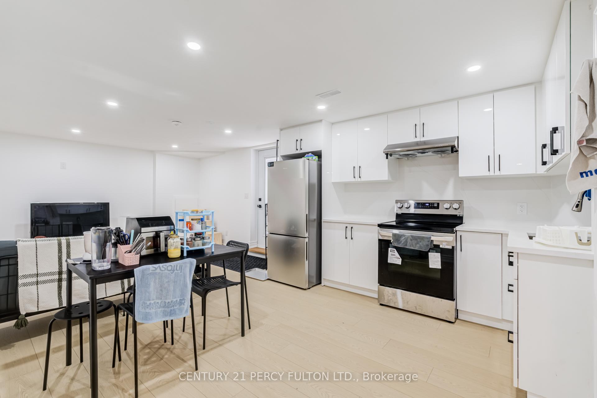 Photo 29 of 79 Huntsmill Boulevard, Scarborough, Steeles — HOMEH