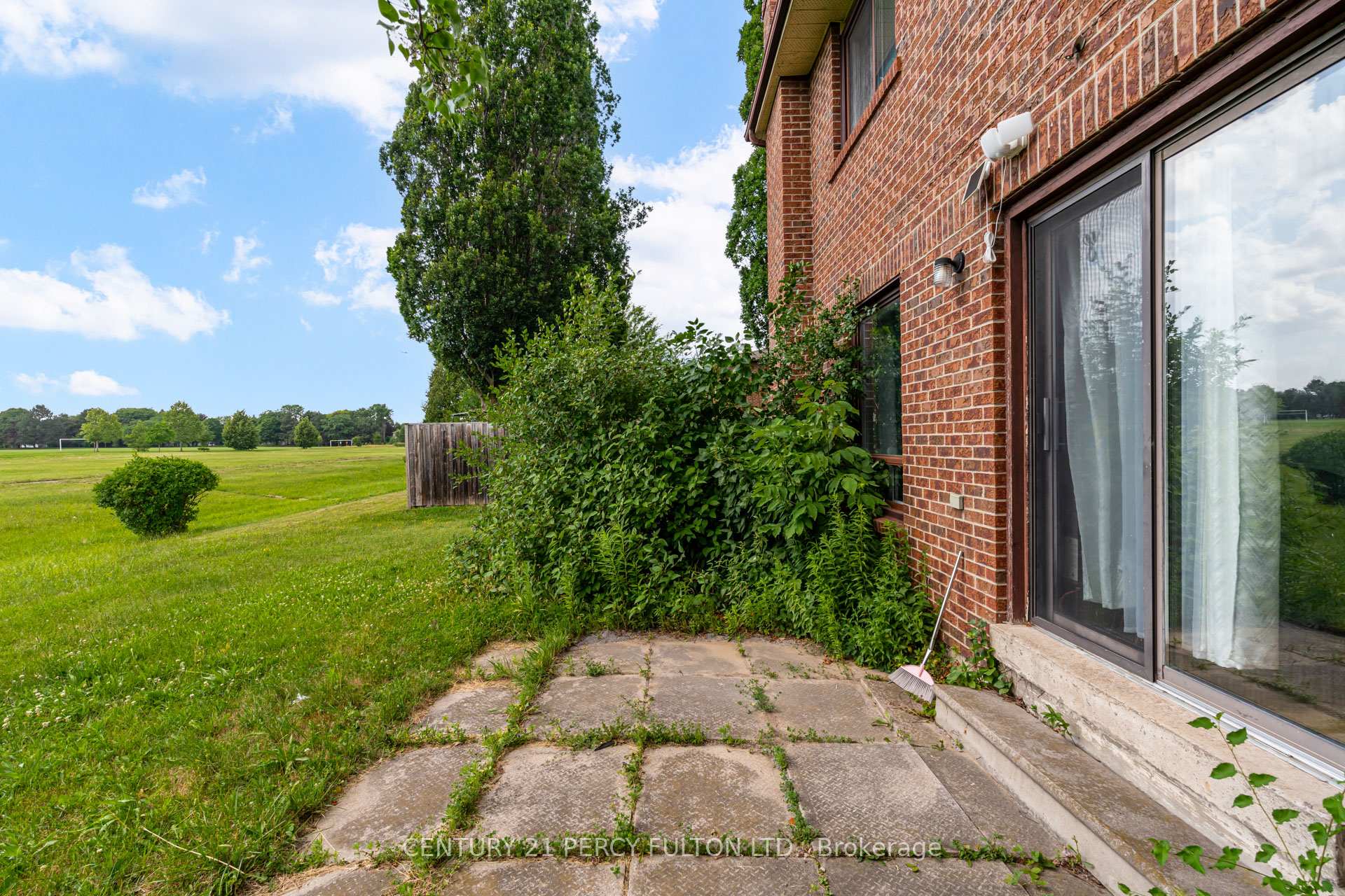 Photo 40 of 79 Huntsmill Boulevard, Scarborough, Steeles — HOMEH