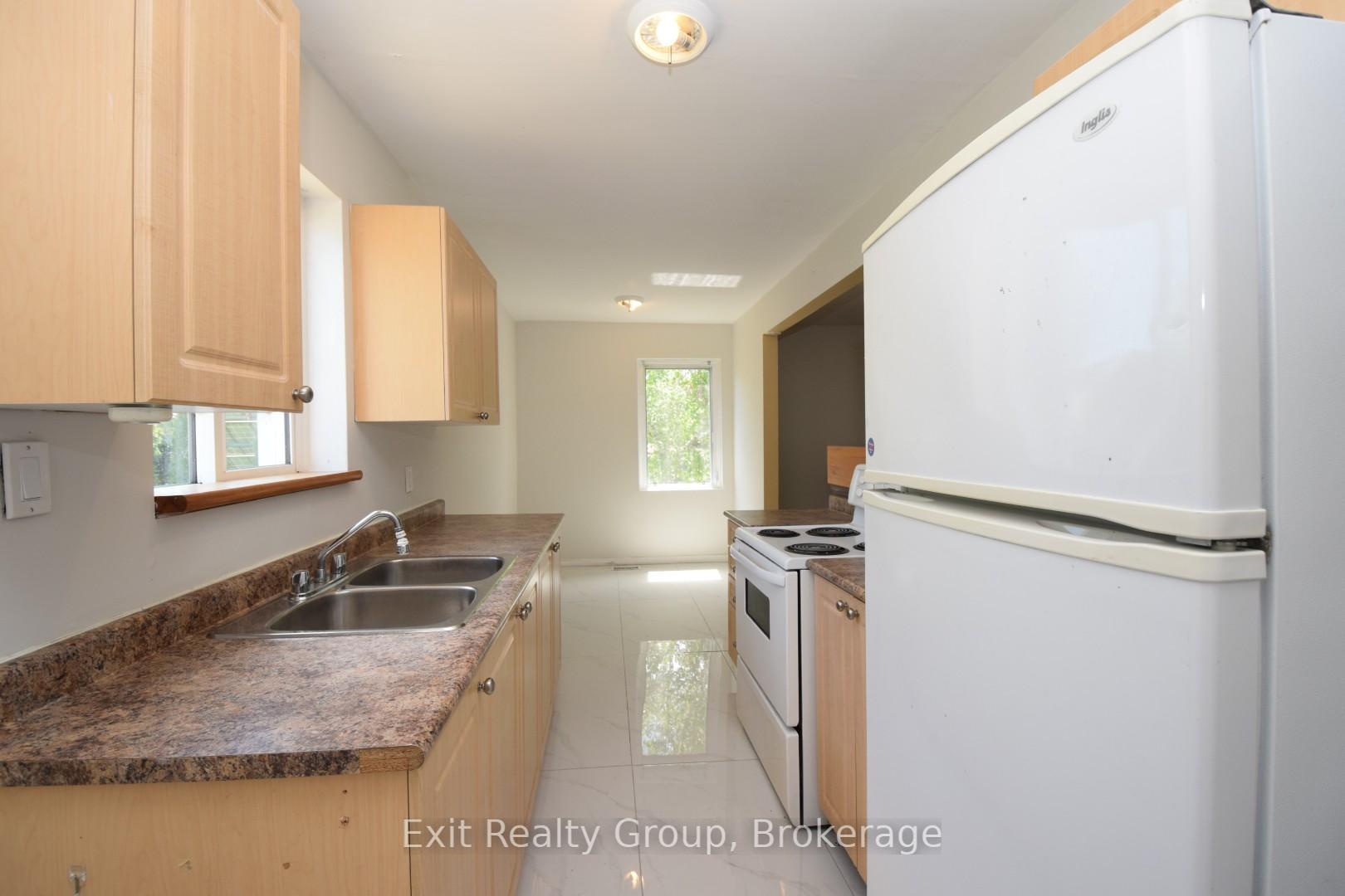Photo 7 of 11 Flindall Street, Quinte West, Trenton Ward — HOMEH
