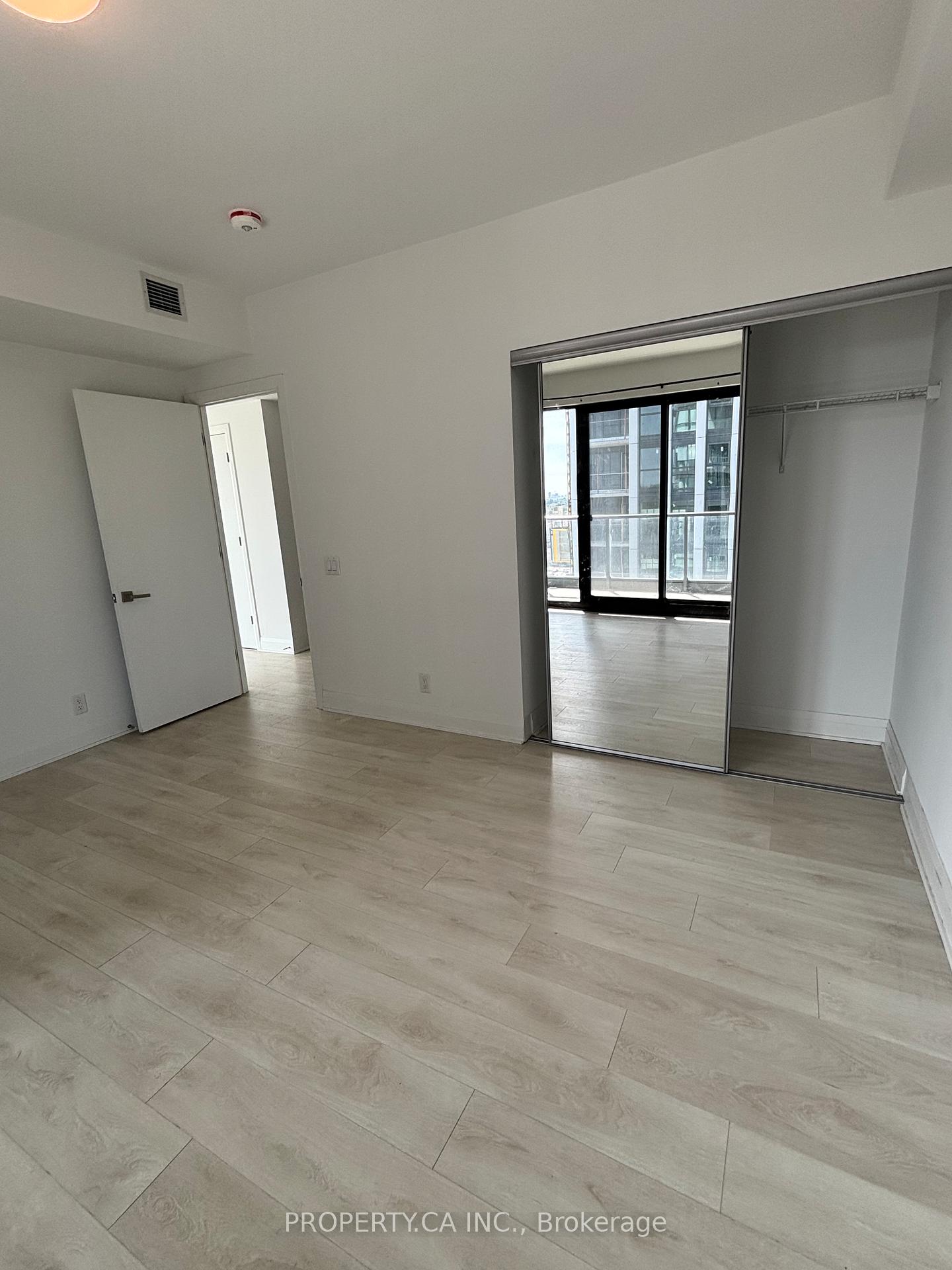 Photo 5 of Unit 1201, 33 Frederick Todd Way, Toronto, Thorncliffe Park — HOMEH