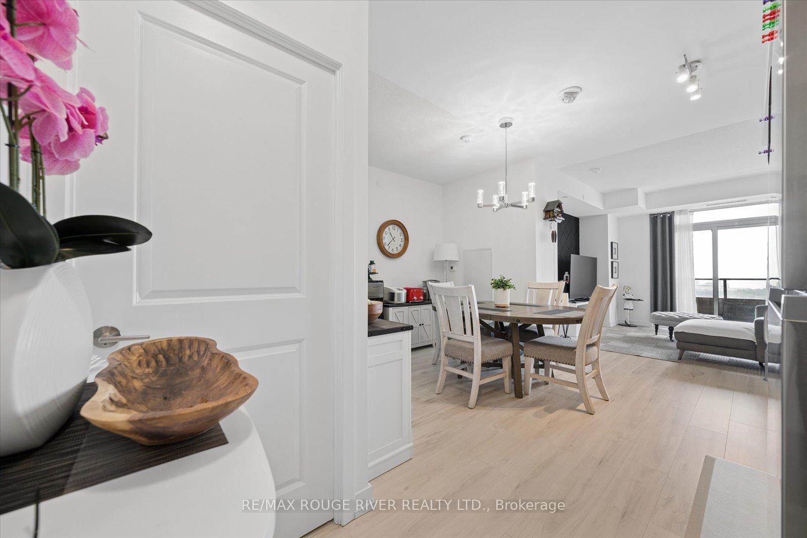 Photo 4 of Unit 2804, 1435 Celebration Drive, Pickering, Bay Ridges — HOMEH