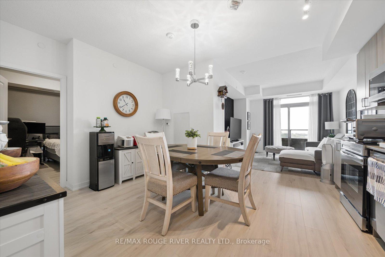 Photo 5 of Unit 2804, 1435 Celebration Drive, Pickering, Bay Ridges — HOMEH