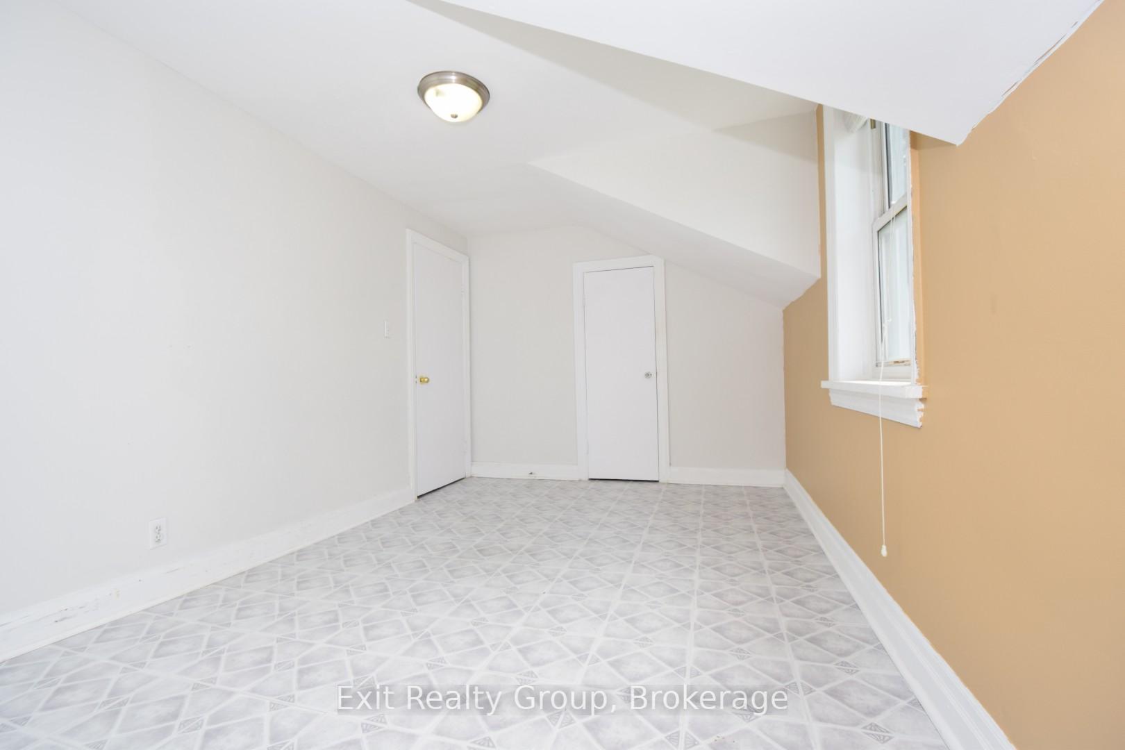 Photo 12 of 13 Flindall Street, Quinte West, Trenton Ward — HOMEH