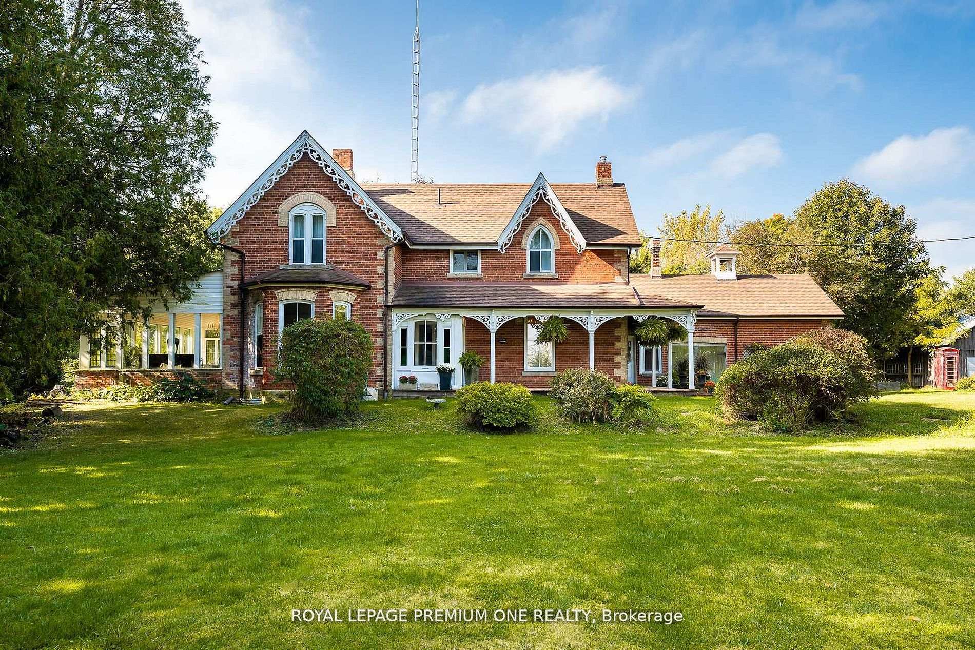 Photo of 14650 Heart Lake Road