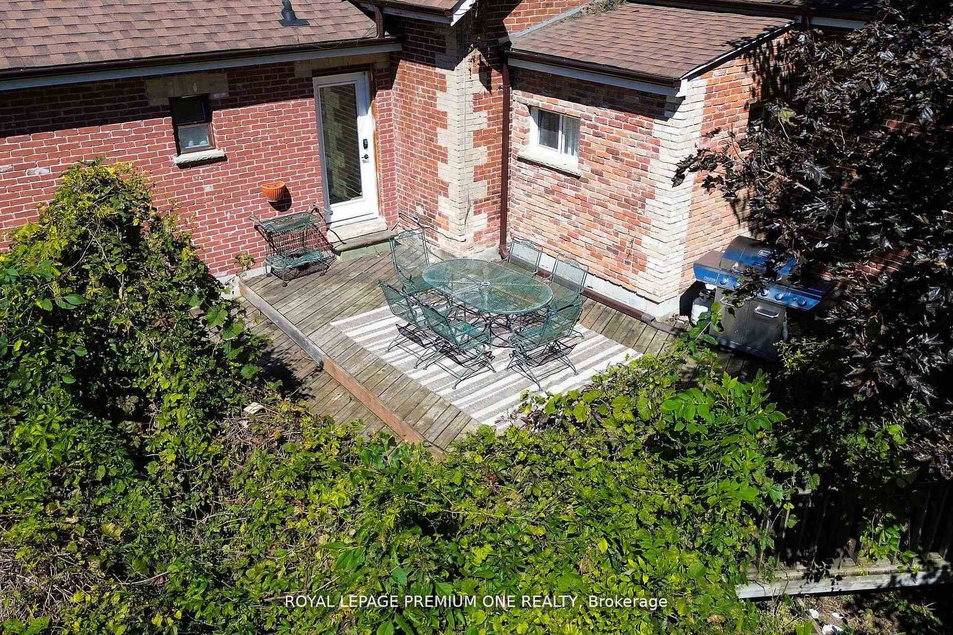 Photo 8 of 14650 Heart Lake Road, Caledon, Inglewood — HOMEH