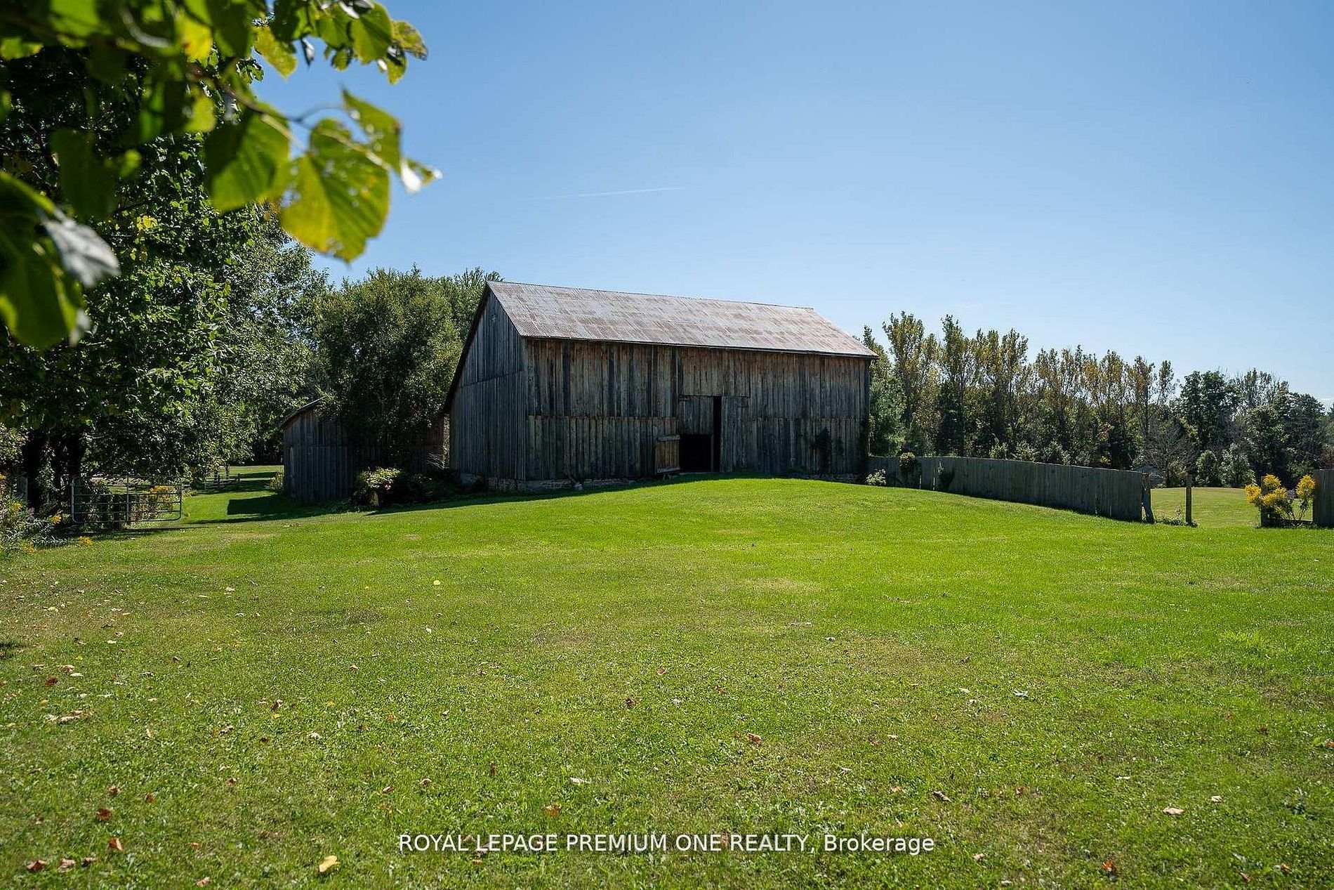 Photo 35 of 14650 Heart Lake Road, Caledon, Inglewood — HOMEH