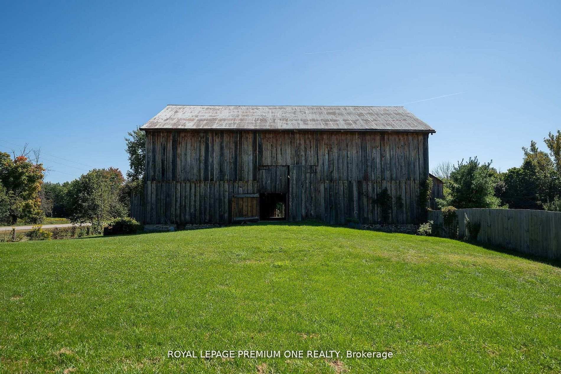 Photo 36 of 14650 Heart Lake Road, Caledon, Inglewood — HOMEH