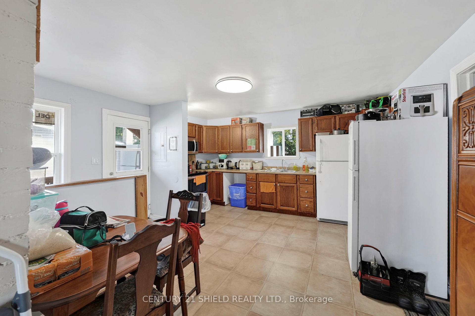 Photo 11 of 79 Lefebvre Avenue, Cornwall, Cornwall — HOMEH
