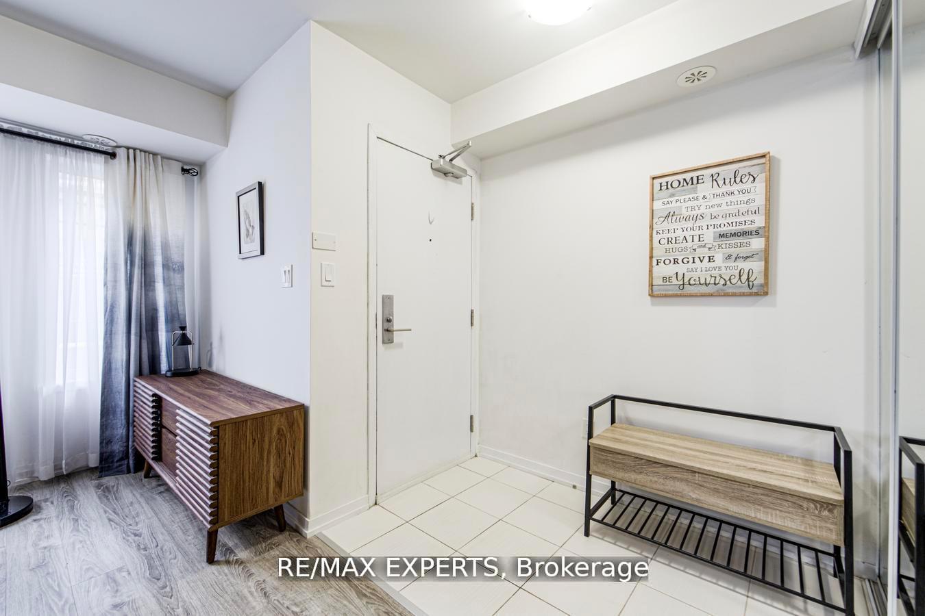 Photo 6 of Unit C03, 26 Bruce Street, Vaughan, East Woodbridge — HOMEH