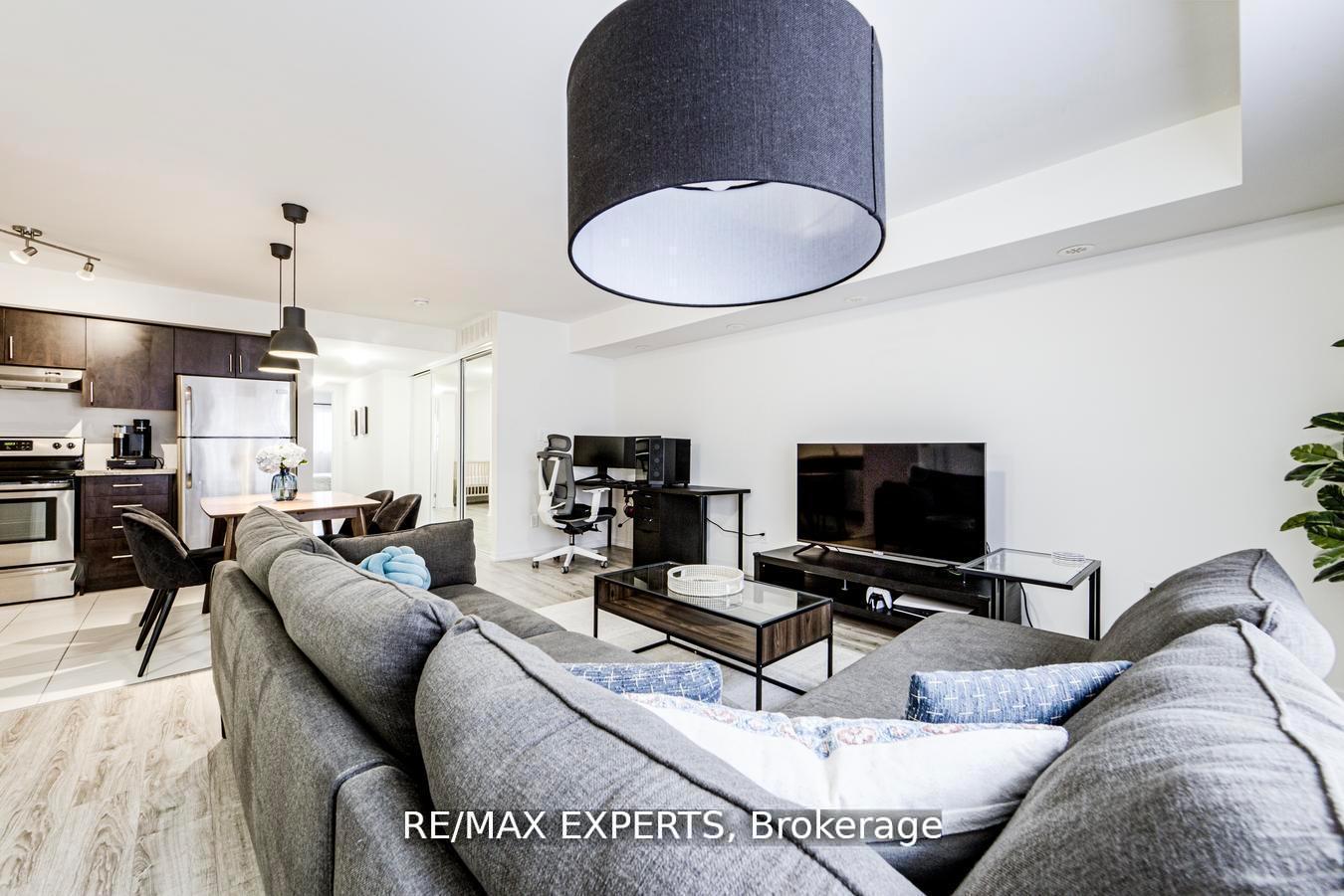 Photo 10 of Unit C03, 26 Bruce Street, Vaughan, East Woodbridge — HOMEH