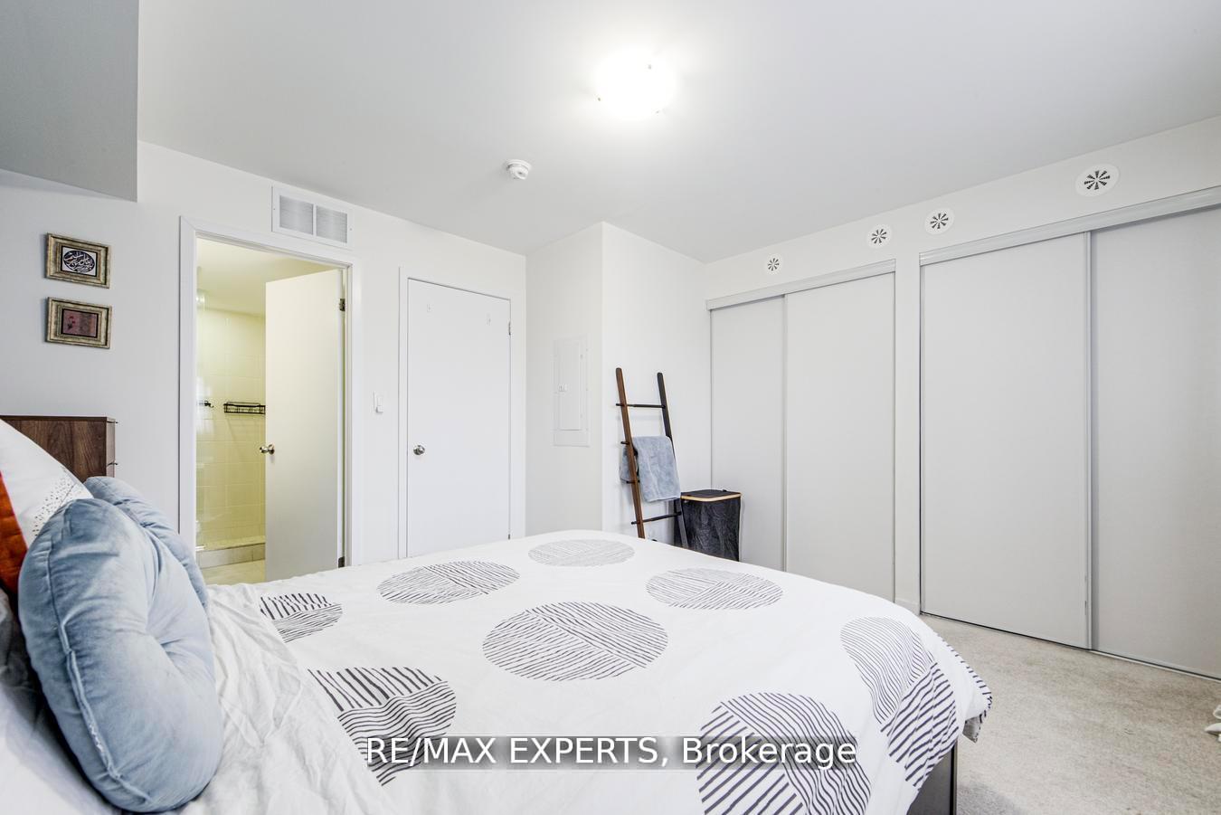 Photo 33 of Unit C03, 26 Bruce Street, Vaughan, East Woodbridge — HOMEH