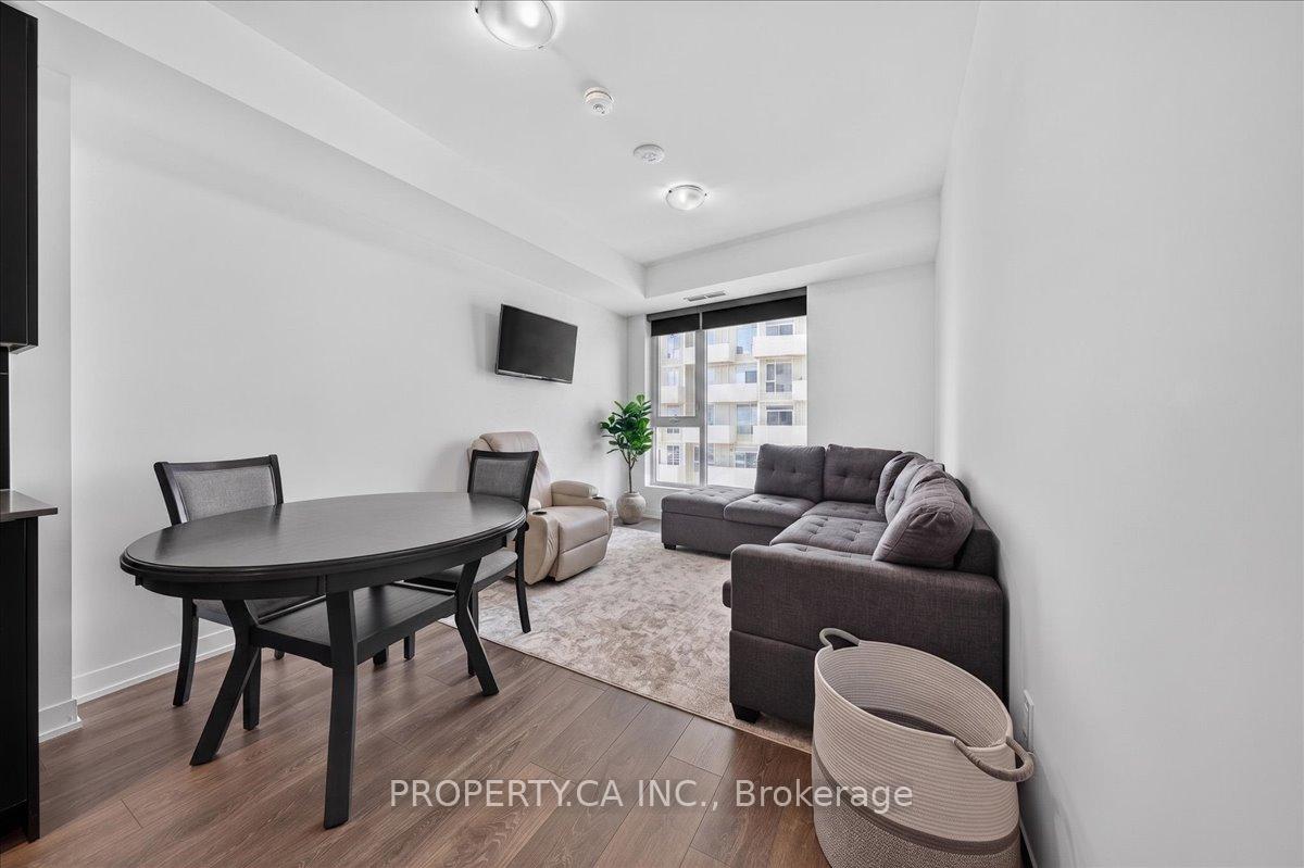 Photo 5 of Unit 1902, 474 Caldari Road, Vaughan, Concord — HOMEH