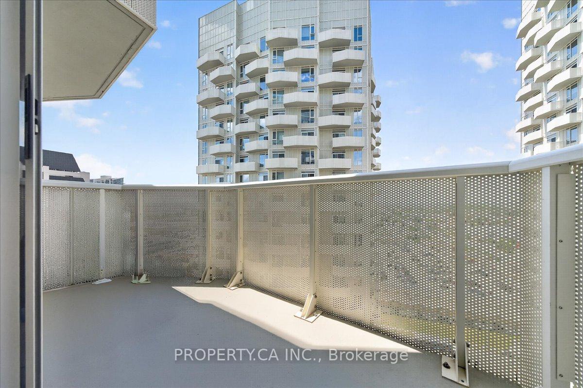 Photo 11 of Unit 1902, 474 Caldari Road, Vaughan, Concord — HOMEH