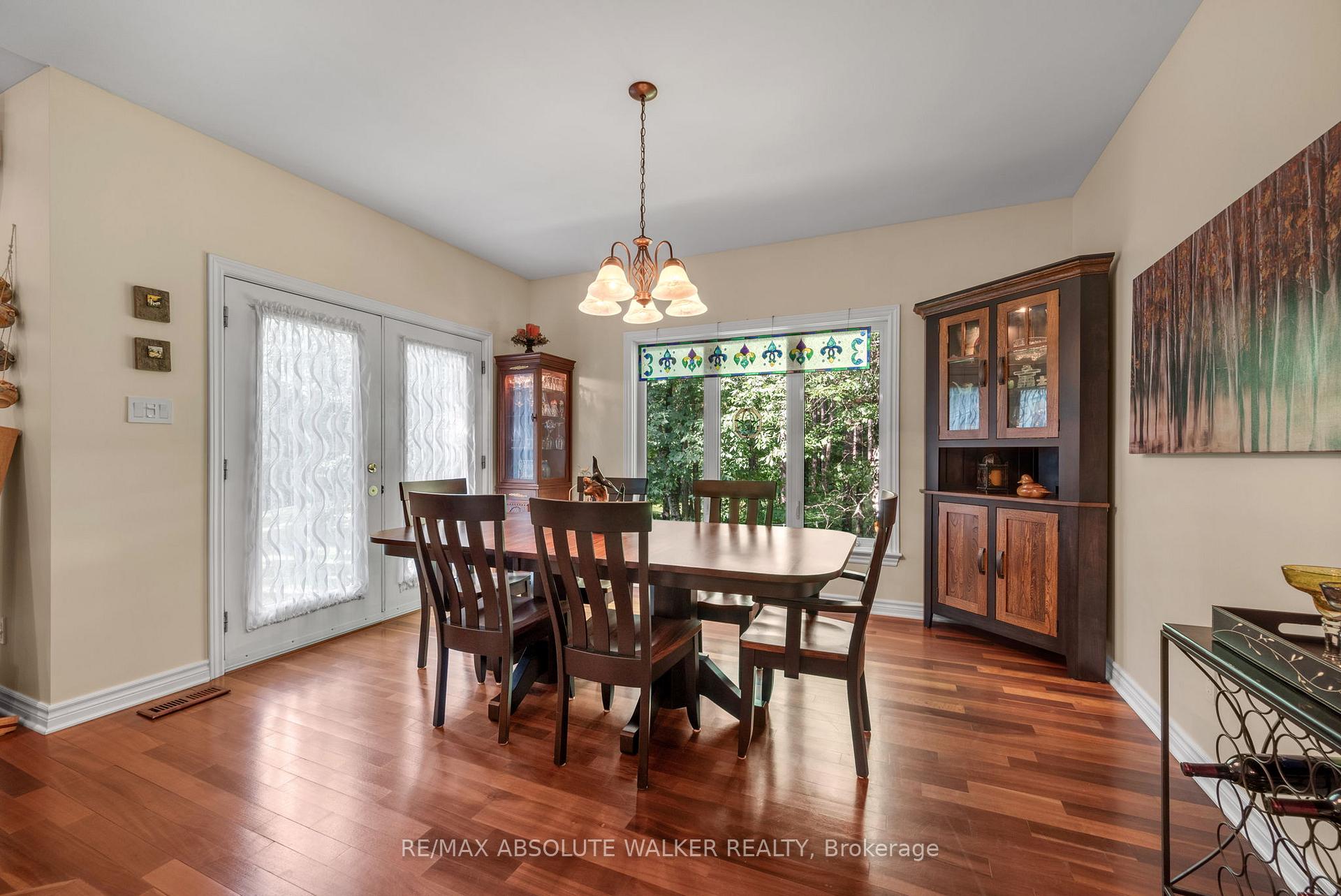 Photo 11 of 114 Hardwood Drive, Ottawa, Fitzroy Ward (South East) — HOMEH