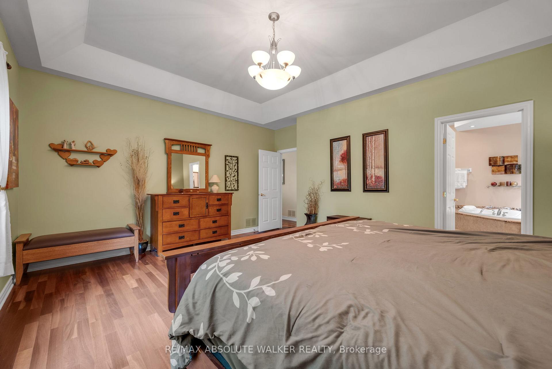Photo 15 of 114 Hardwood Drive, Ottawa, Fitzroy Ward (South East) — HOMEH