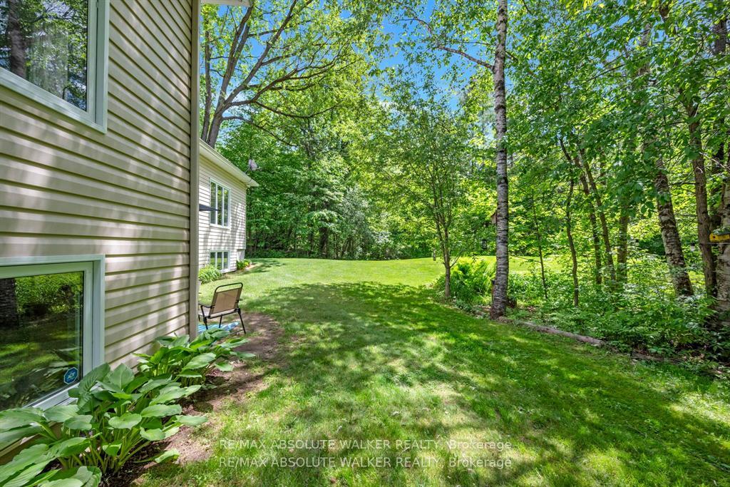 Photo 40 of 114 Hardwood Drive, Ottawa, Fitzroy Ward (South East) — HOMEH