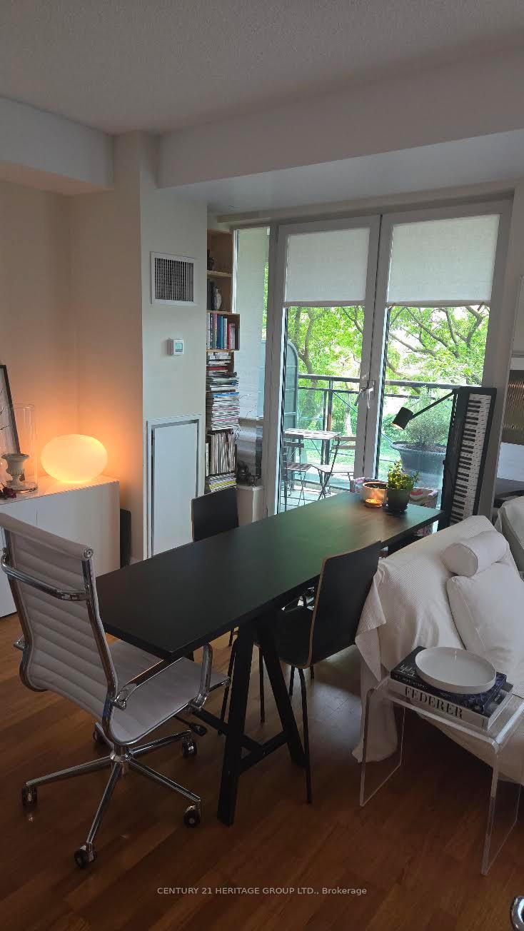 Photo 4 of Unit 312, 20 Scrivener Square, Toronto, Rosedale-Moore Park — HOMEH