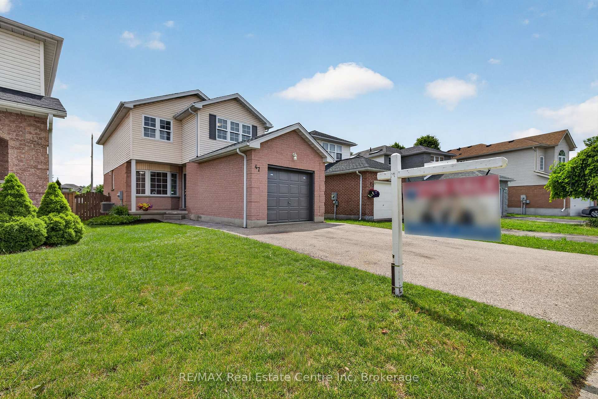 Photo 49 of 47 Marisa Street, Kitchener, Bridgeport — HOMEH