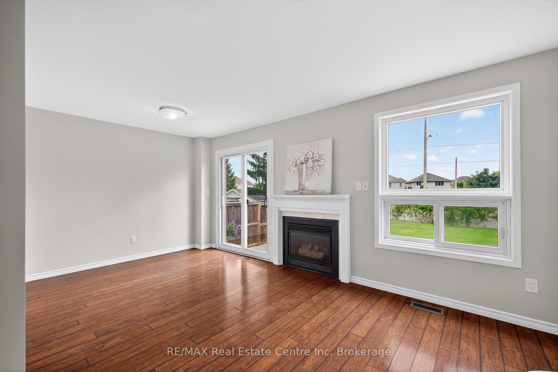 Photo 13 of 47 Marisa Street, Kitchener, Bridgeport — HOMEH