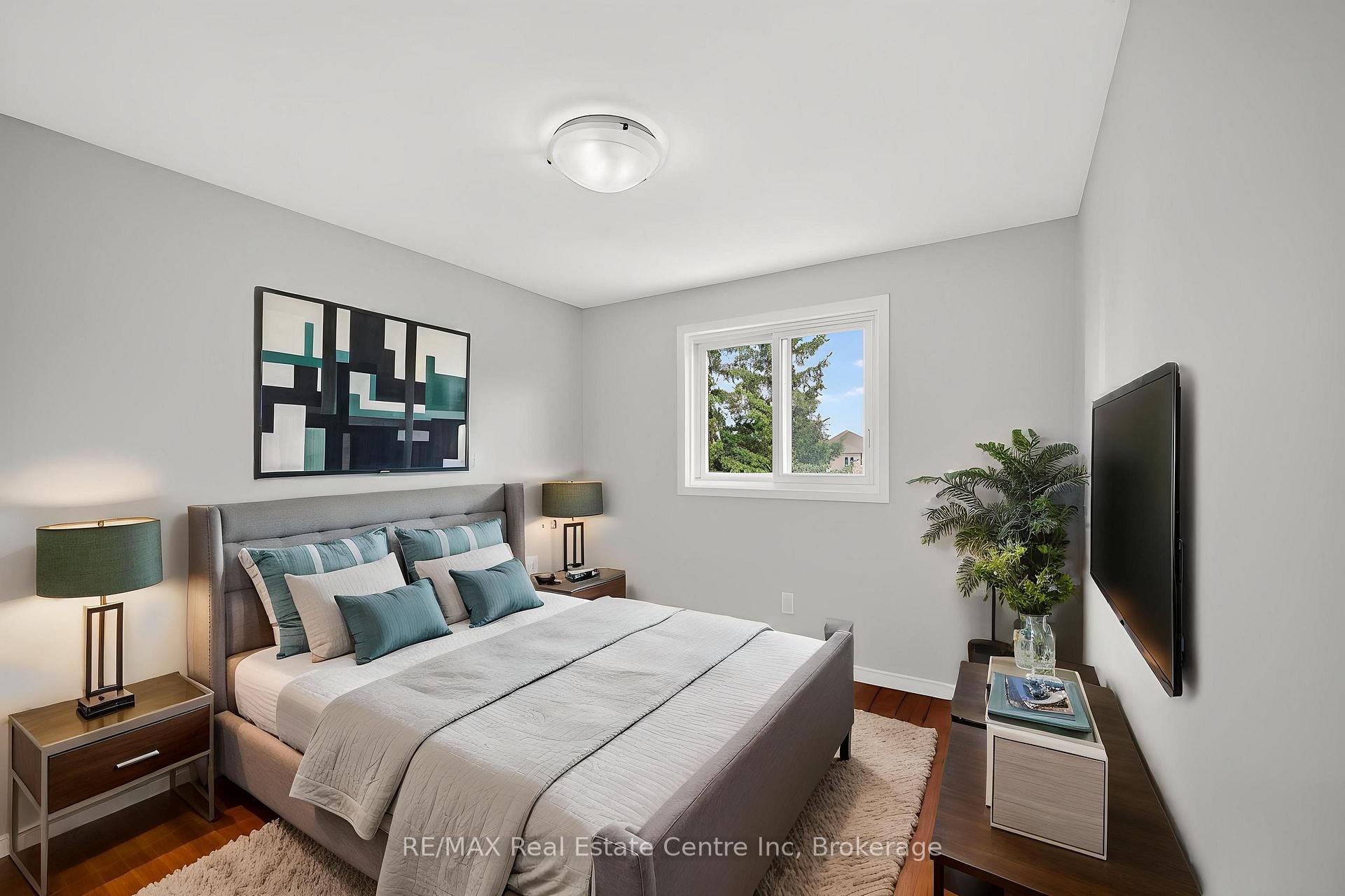 Photo 25 of 47 Marisa Street, Kitchener, Bridgeport — HOMEH