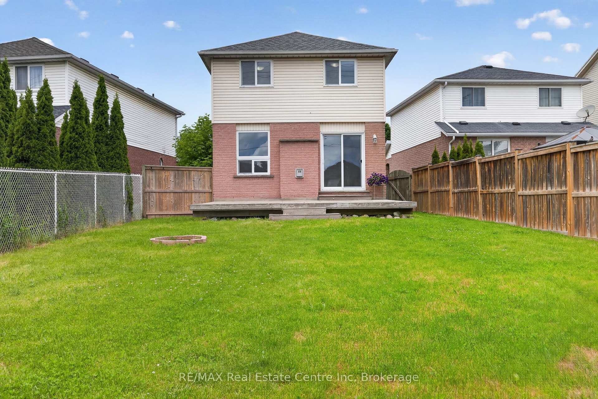 Photo 34 of 47 Marisa Street, Kitchener, Bridgeport — HOMEH