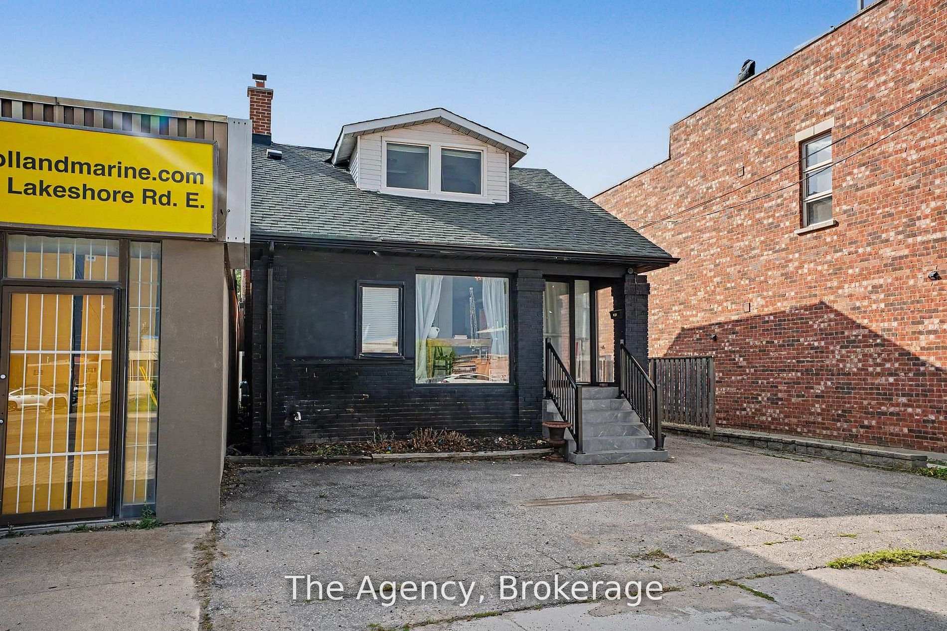 Photo 47 of 881 Lakeshore Road E, Mississauga, Lakeview — HOMEH