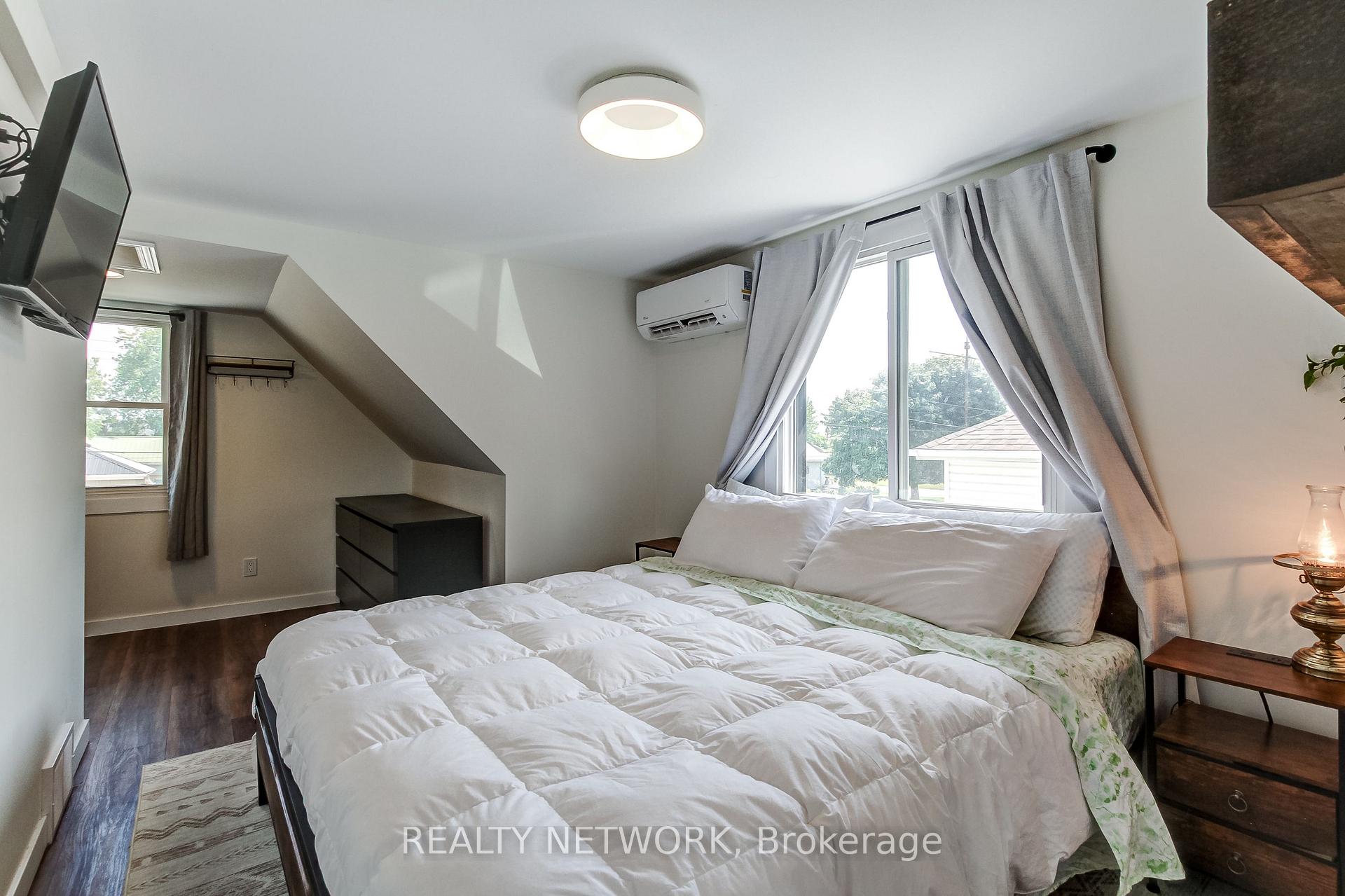 Photo 21 of 35 Pansy Avenue, Norfolk, Port Dover — HOMEH