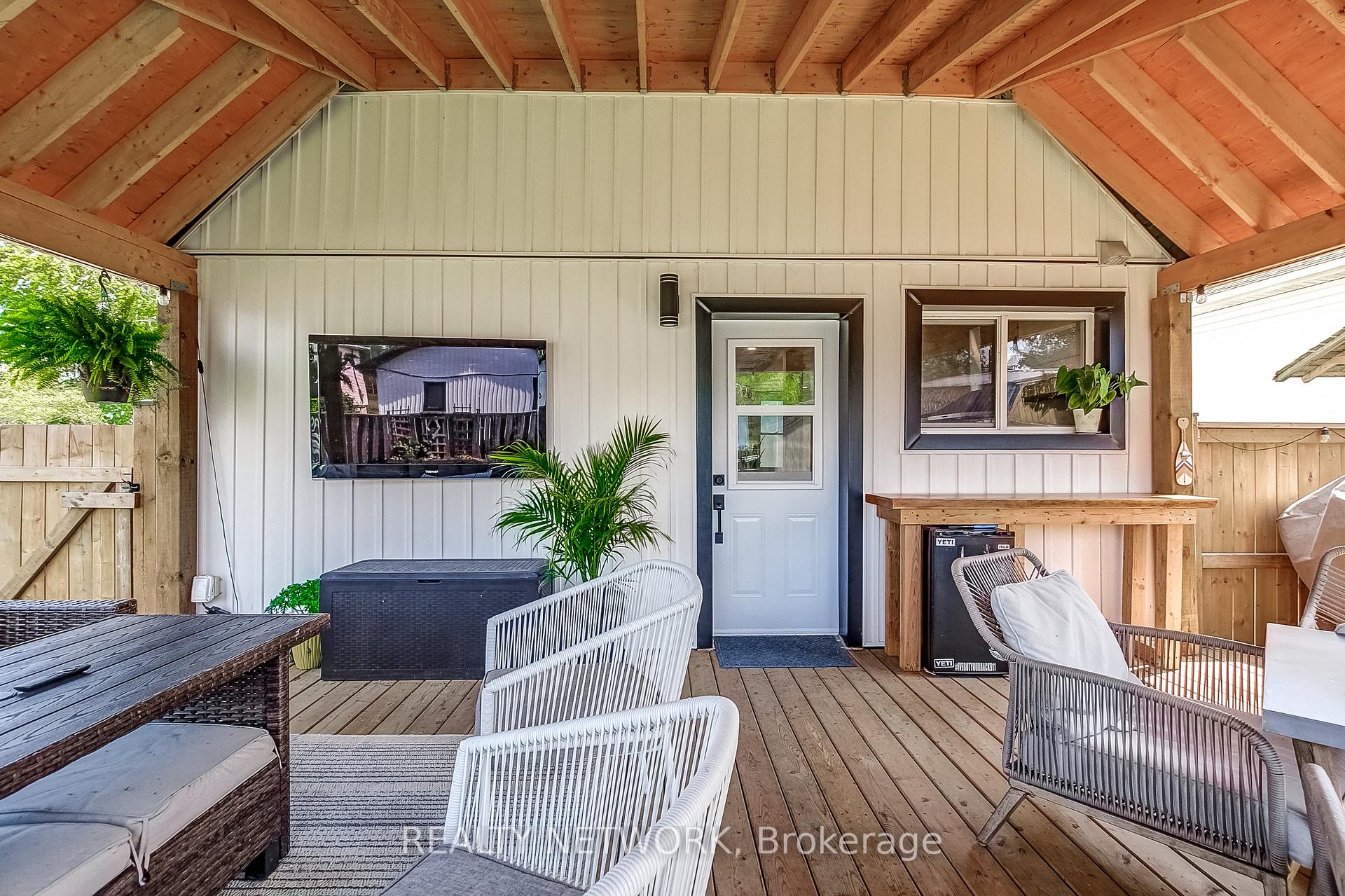 Photo 24 of 35 Pansy Avenue, Norfolk, Port Dover — HOMEH