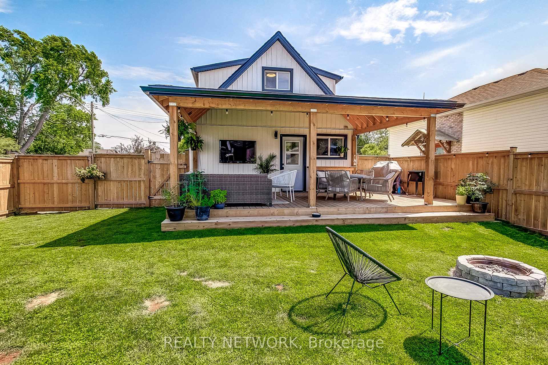 Photo 26 of 35 Pansy Avenue, Norfolk, Port Dover — HOMEH