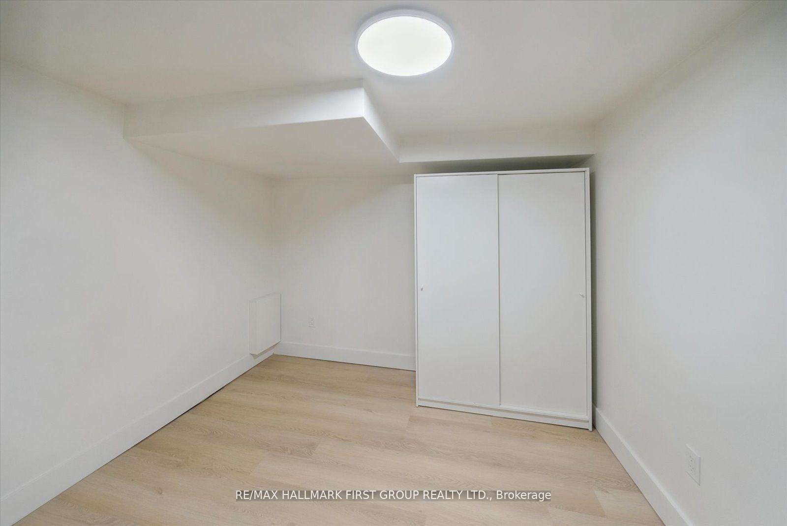 Photo 8 of Unit Lower, 285 Rhodes Avenue, Toronto, Greenwood-Coxwell — HOMEH