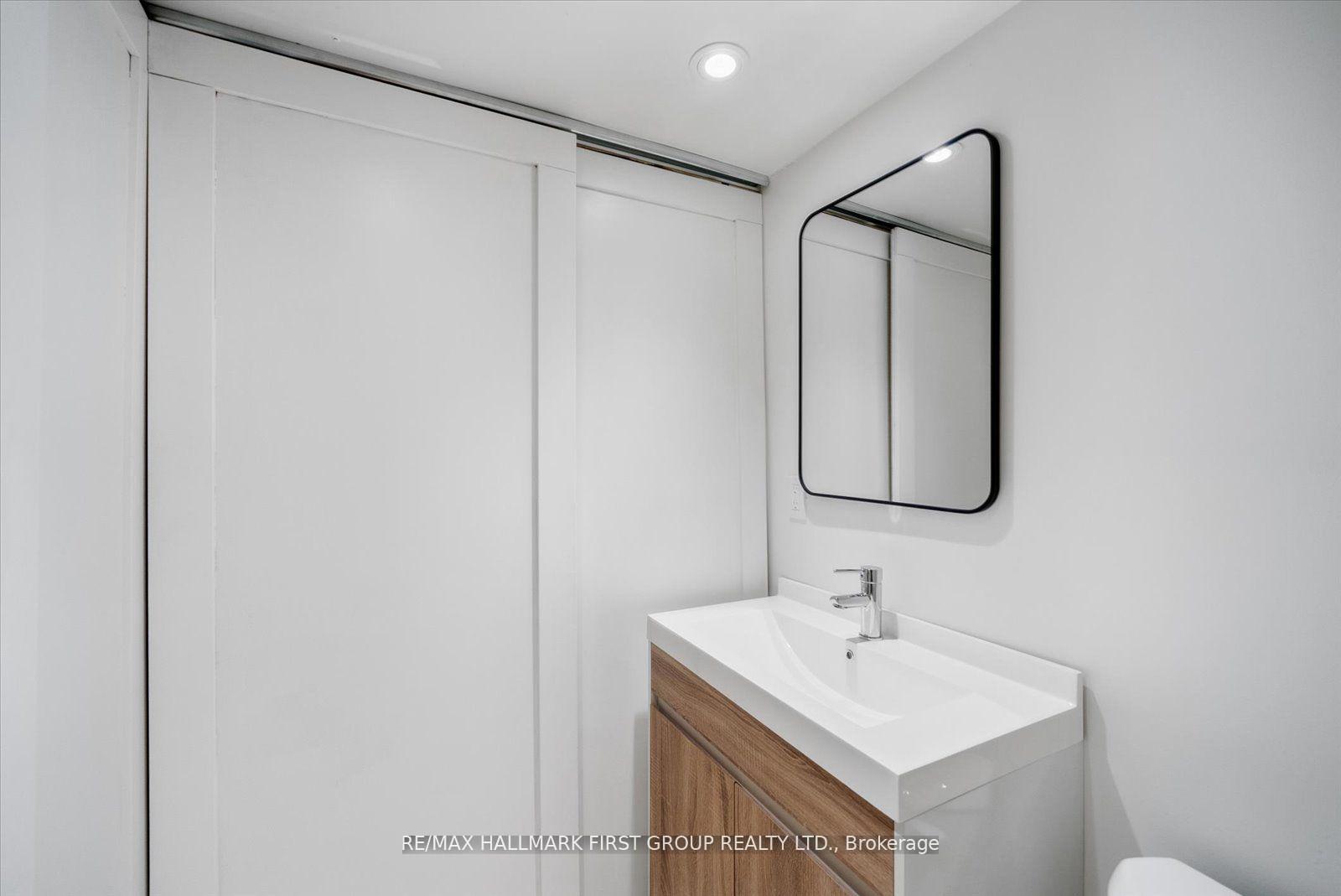 Photo 10 of Unit Lower, 285 Rhodes Avenue, Toronto, Greenwood-Coxwell — HOMEH