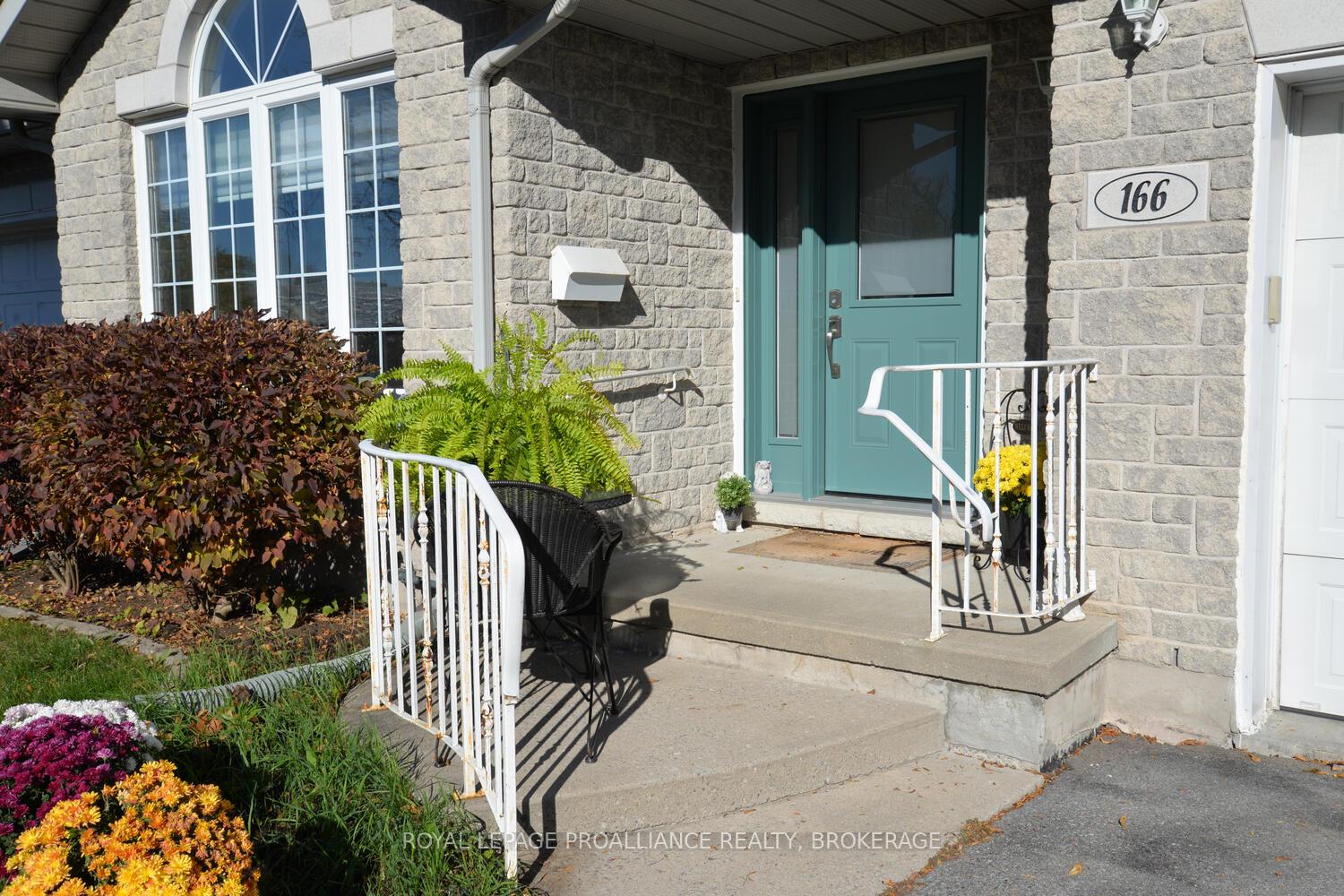 Photo 4 of 166 Ellesmeer Avenue, Kingston, City Northwest — HOMEH