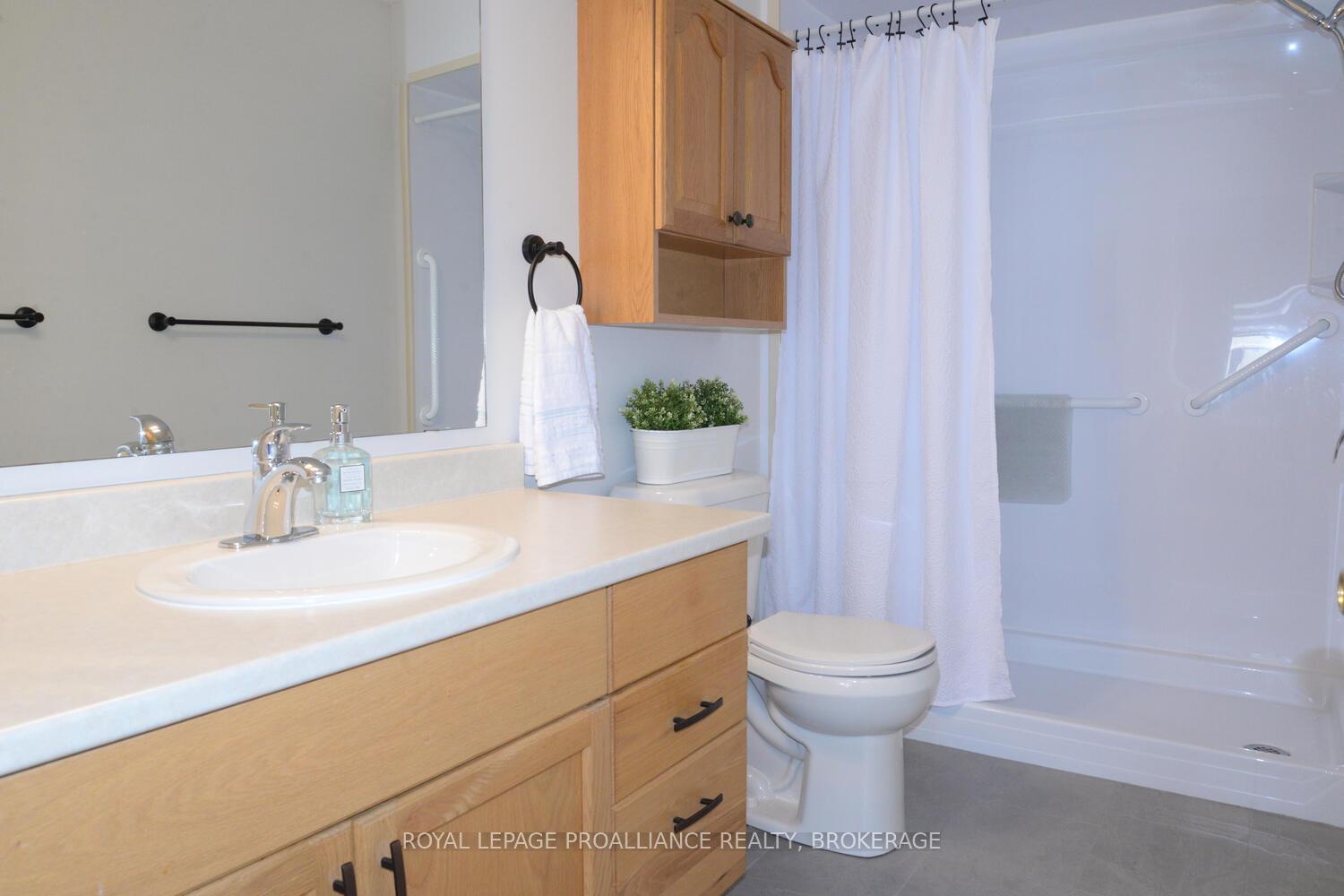 Photo 23 of 166 Ellesmeer Avenue, Kingston, City Northwest — HOMEH